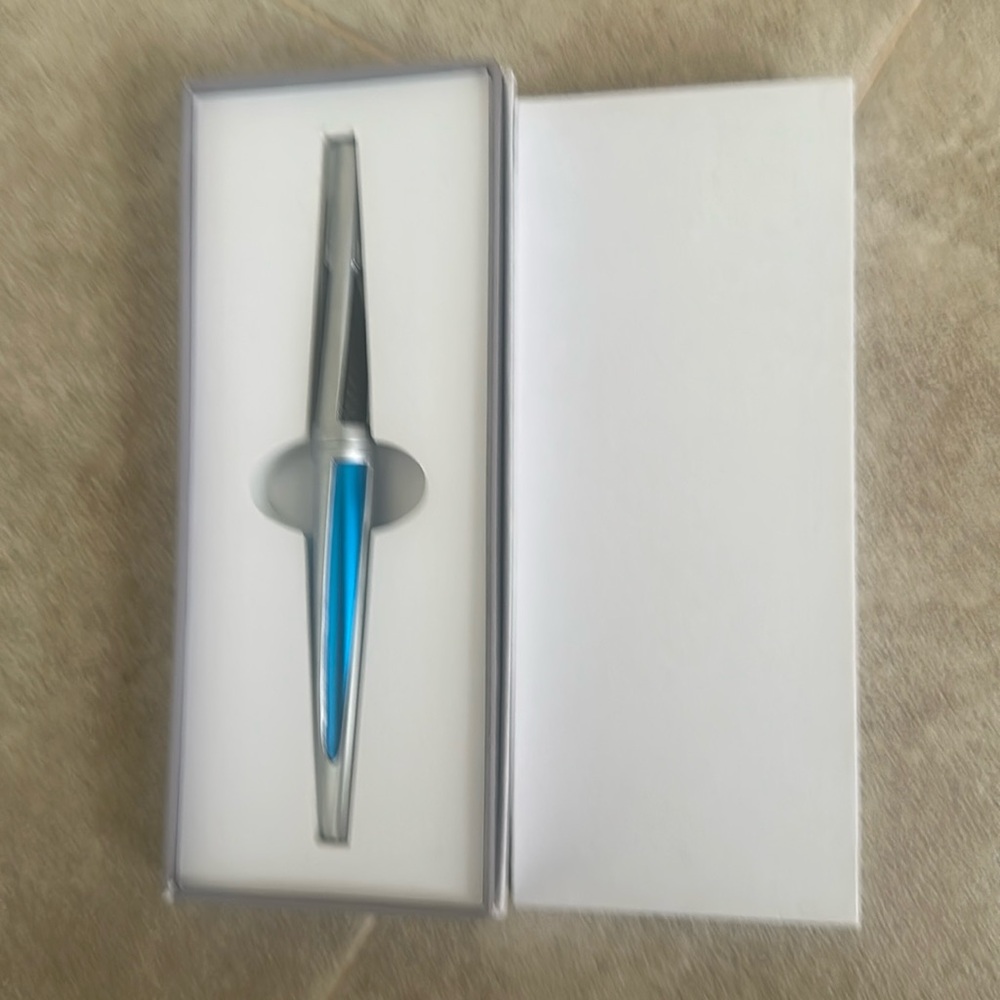 BMW Signature Gift Pen Futuristic Titanium Ball Point Pen OEM Collectable Pen